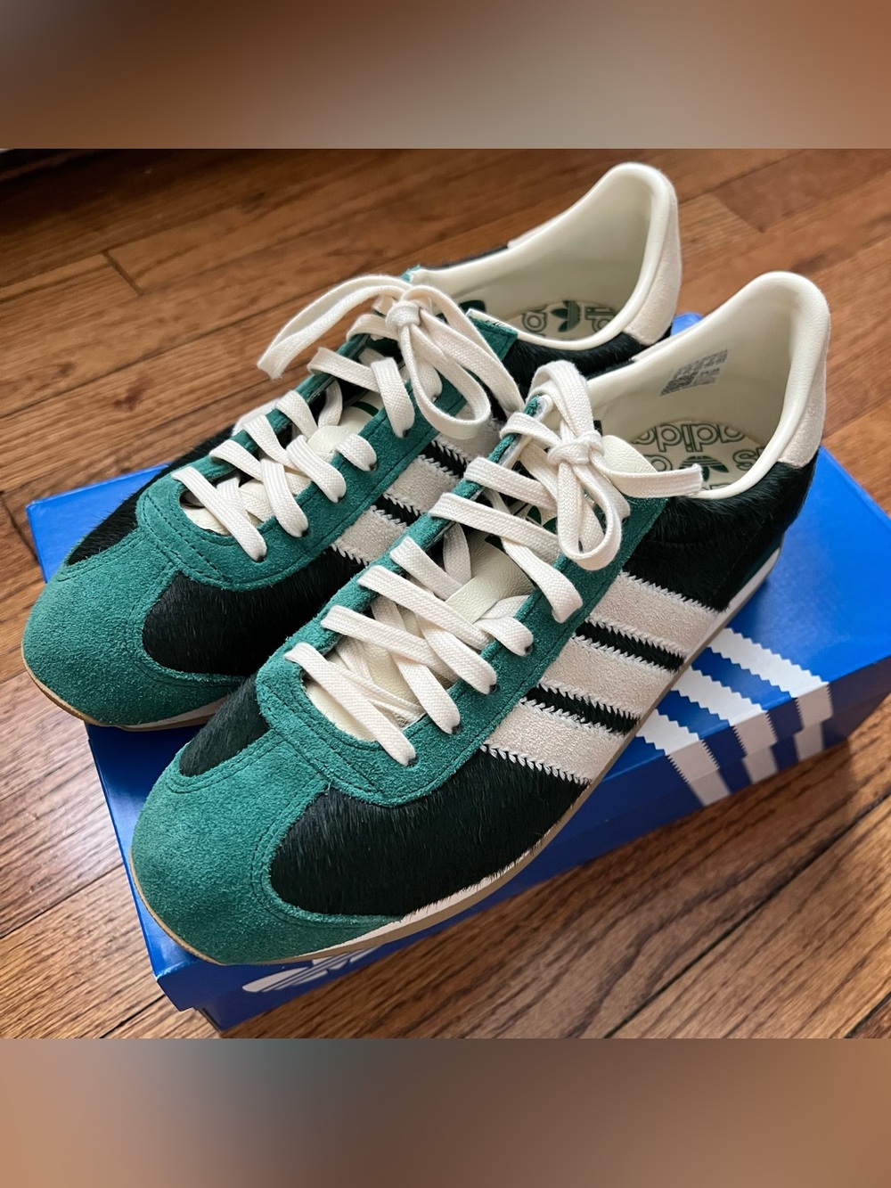 Adidas Originals Country OG Women's Sneakers JQ0544